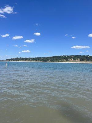 There's only TWO Public parks open on the So side of Canyon Lake, due to being 12' Low. I recommend going to the North side  Hwy 306