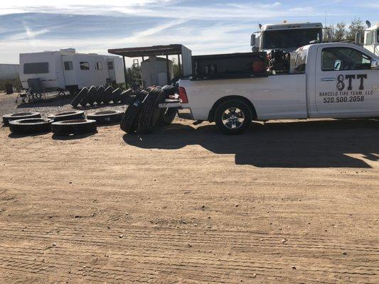 20 tires out in Eloy, Arizona