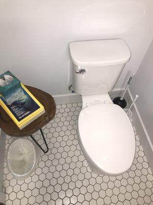 AirBnB bathroom toilet disinfected trash change mopped floor thoroughly