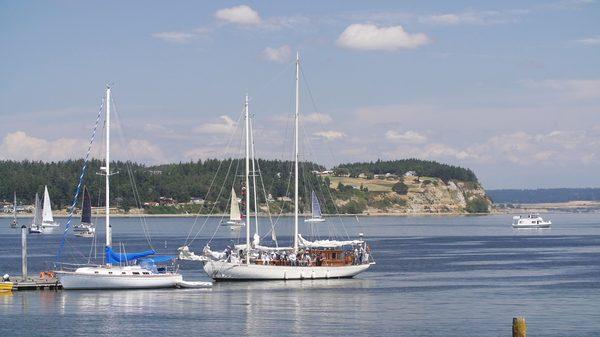 Suva docking on the historic Coupeville wharf.