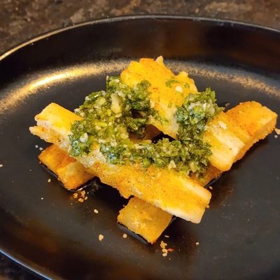 Yuca fries with chimichurri