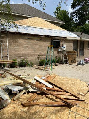 Roof replacement for house