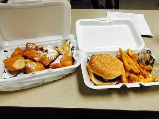 I've heard many horror stories about the food at Benedictines Coal Ben... But I have to say the halal burger is pretty good.