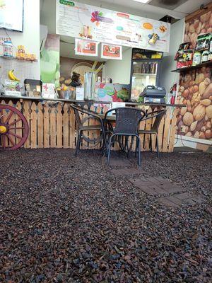 Love the floor covered in bark.