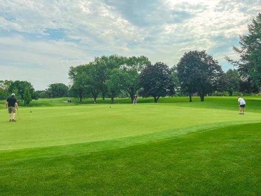 Visit the golf course at Reedsburg Country Club and play our popular fast and true greens!