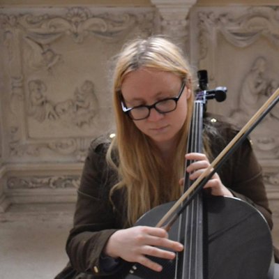 Cello Lessons with Lenna