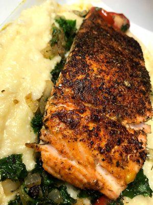 salmon and grits