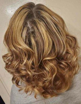 Highlights and lowlights with natural base color