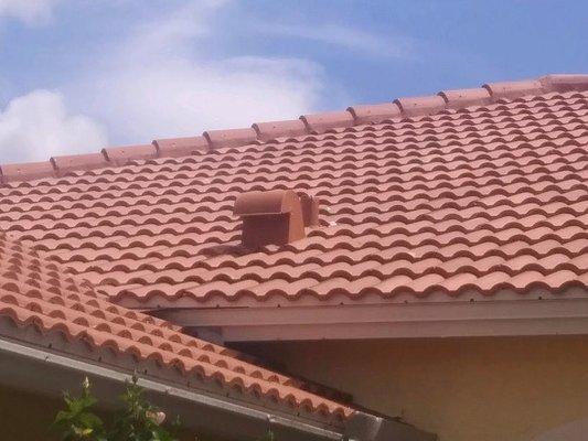 MilBar Construction and Roofing in Naples Florida