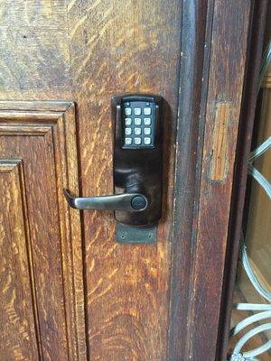 We can retrofit your old  lock for an electronic lock today!