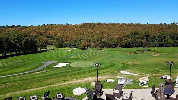 WOW .. the deck overlooking the driving range and the 10th