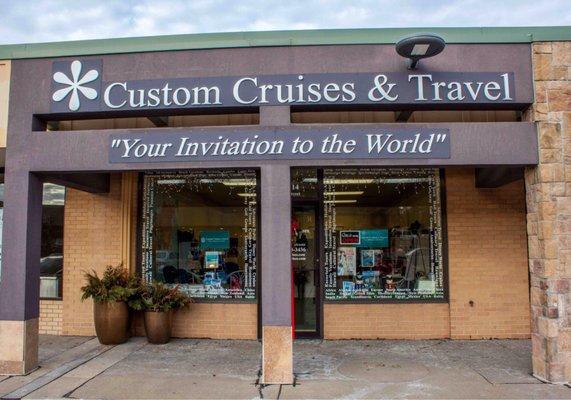 Custom Cruises & Travel in Rockbrook Village.