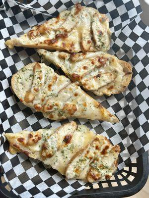 Chicken Alfredo French bread