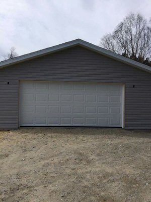 Noel install and pull permit on new  garage door's job...