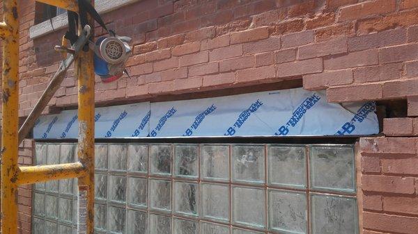 Lintel installation