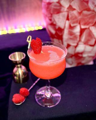 Strawberry skinny margarita