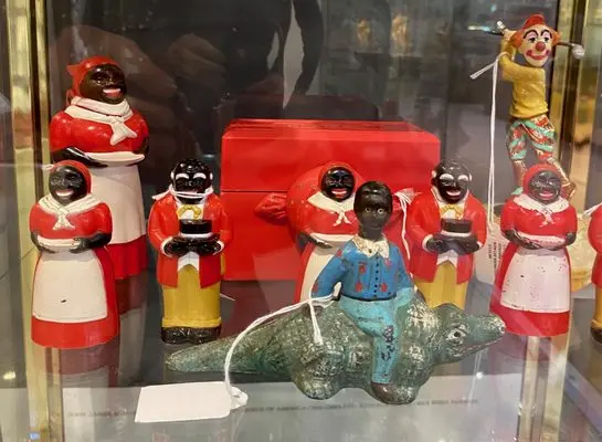 Racist statuettes displayed at Treasure Island Antiques.