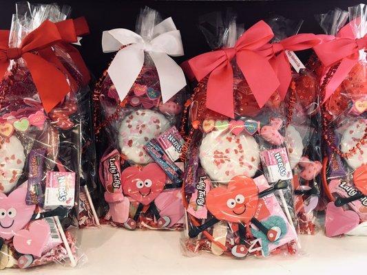 Really cute gift bags!