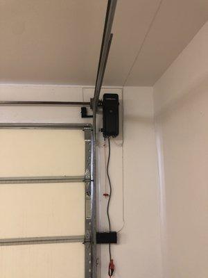 LiftMaster Wall Mount