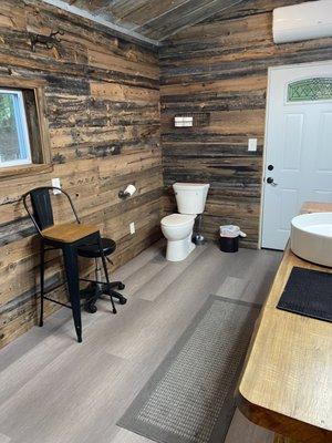 Cabin bathroom