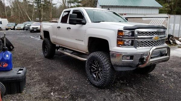 Customer's truck after body lift install.