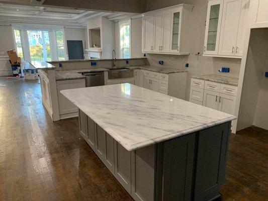 Full kitchen made by Top Stone Design