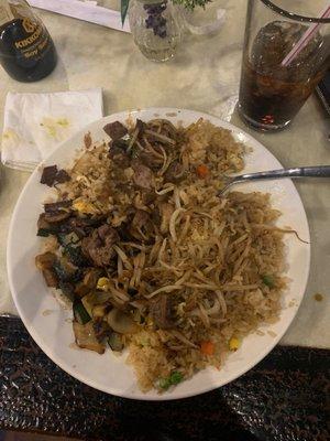 Crunchy ass rice and rubbery steak