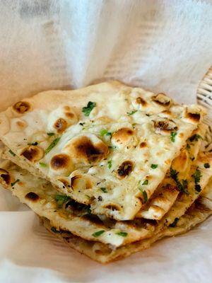 Garlic naan