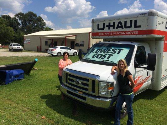 U-Haul Neighborhood Dealer