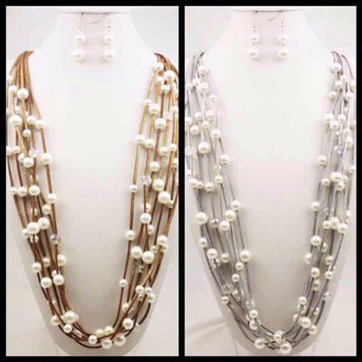 Layered pearl necklace