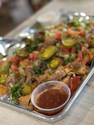 Delicious pork nachos