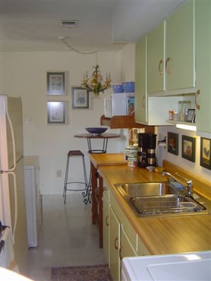 Full size kitchens with washers/dryers.