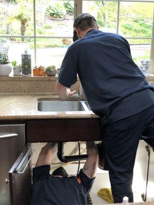 Caulking the finished faucet change