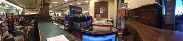 Panoramic photo in Starbucks and Barnes and Noble.