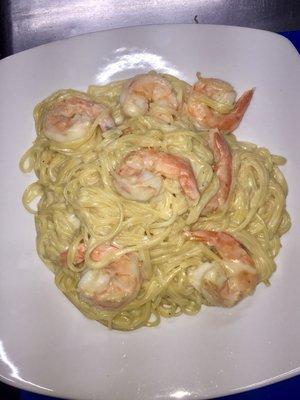 Spaghetti in white sauce with shrimp #vallestyle..