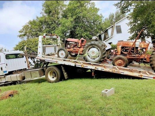 Peter Towing construction Equipment Towing