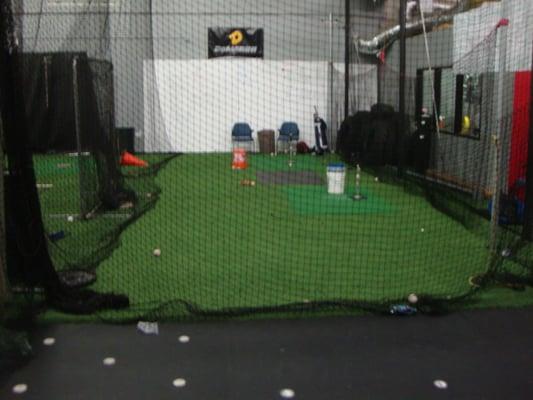 Tee/soft toss area for drill work.