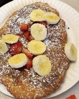 Fresh fruit and powdered sugar