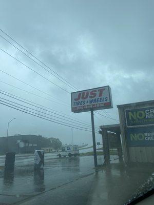 No customers no nothing, on a rainy day and he couldn't even have the common courtesy to help a man down on his luck.