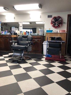 Tharon's Barber & Style Shop