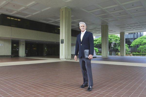 Top-rated personal injury attorney Bill Lawson handles Hawaii state court cases and trials.