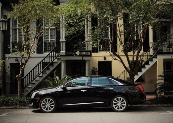 Southern Grace Tours | History. Architecture. Air conditioning. See Savannah from the comfort of a private, luxury car.