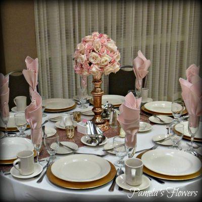 Centerpiece designed by Pamela's Flowers