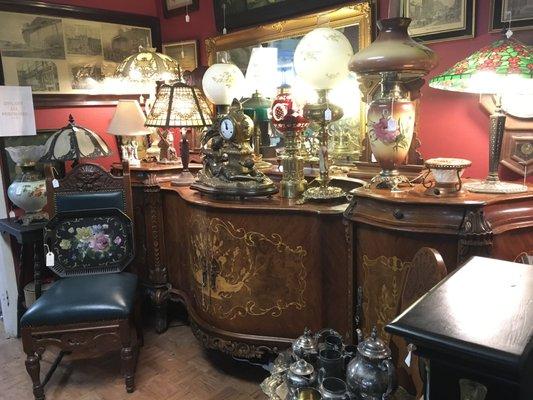 French commode, antique lamps galore!