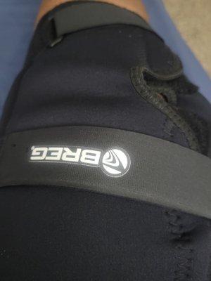 Knee brace