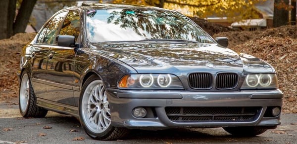 2002 BMW 530i e39