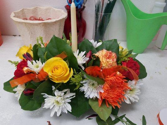 Thanksgiving Centerpieces are now available- colors and styles may differ.