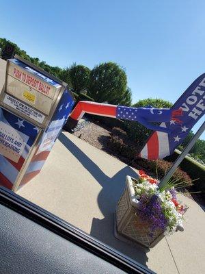 Drive Up & Drop In...Although I got out to deposit my Absentee Ballot carefully!  (Floater Guy is Waving)   7/25/2022