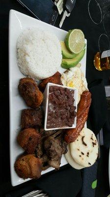 Bandeja Paisa! My faveee