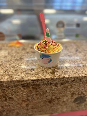 Lemon with sprinkles in a unicorn cup